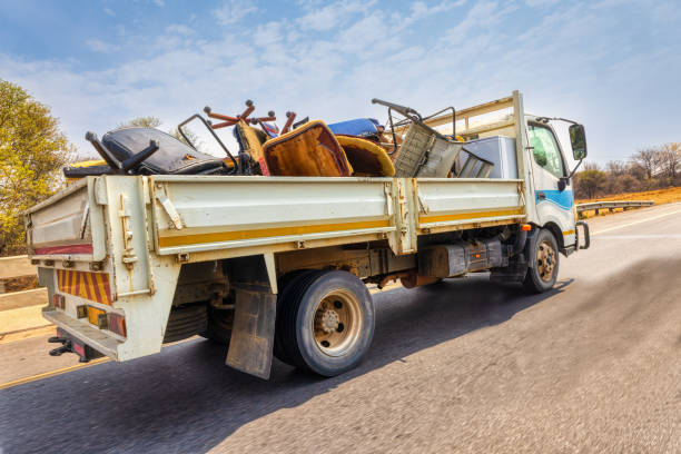Best Yard Waste Removal  in Newberg, OR